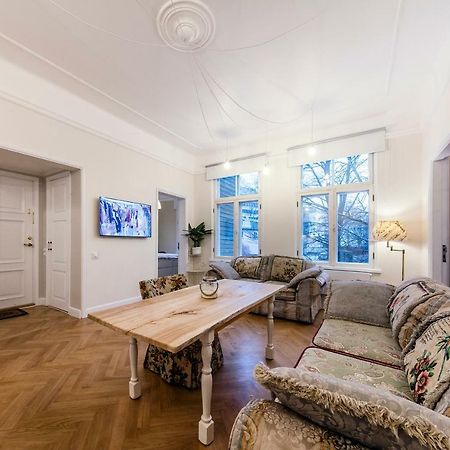 Modern History Apartment Tallin Exterior foto