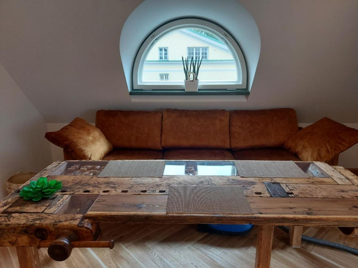 Modern History Apartment Tallin Exterior foto