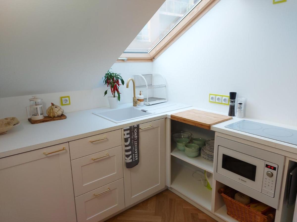 Modern History Apartment Tallin Exterior foto