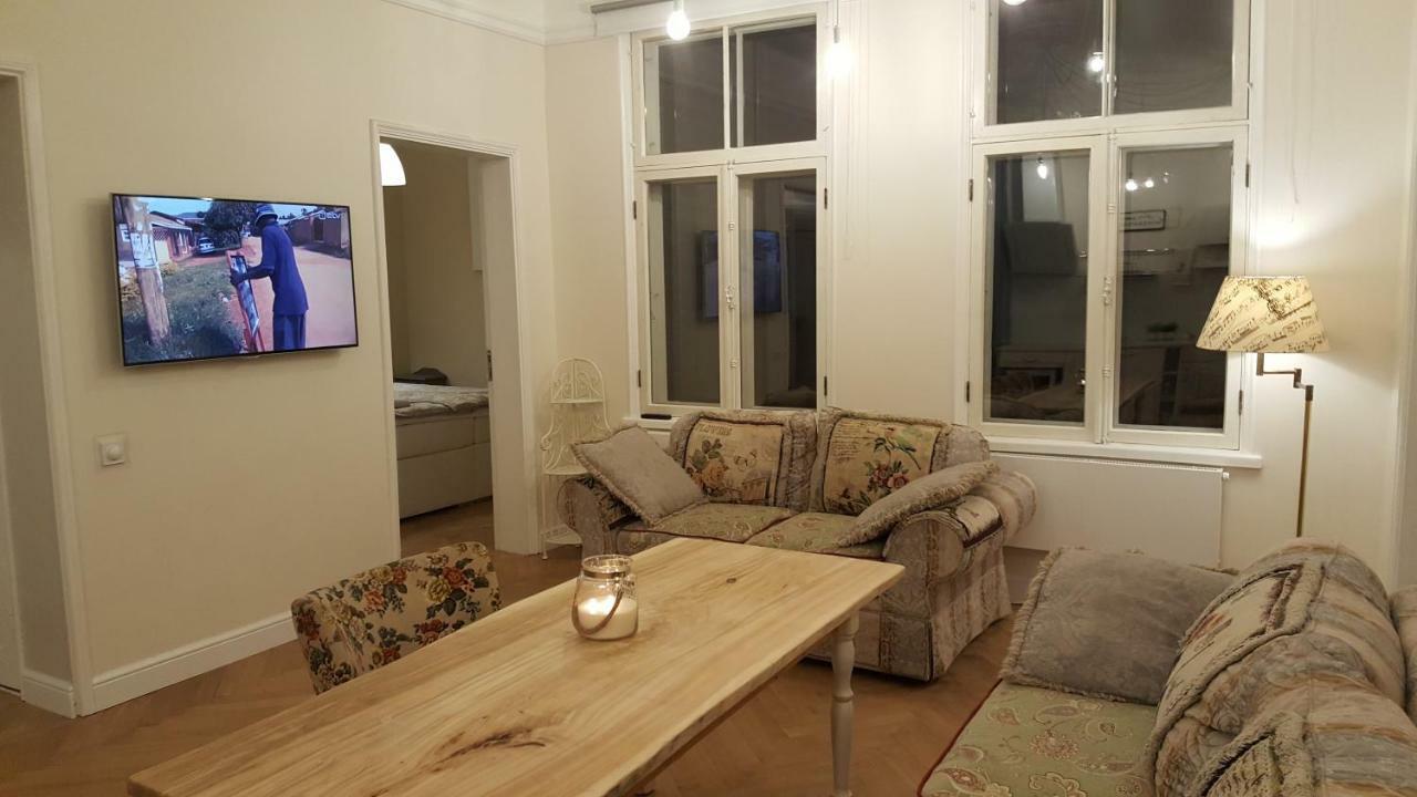 Modern History Apartment Tallin Exterior foto