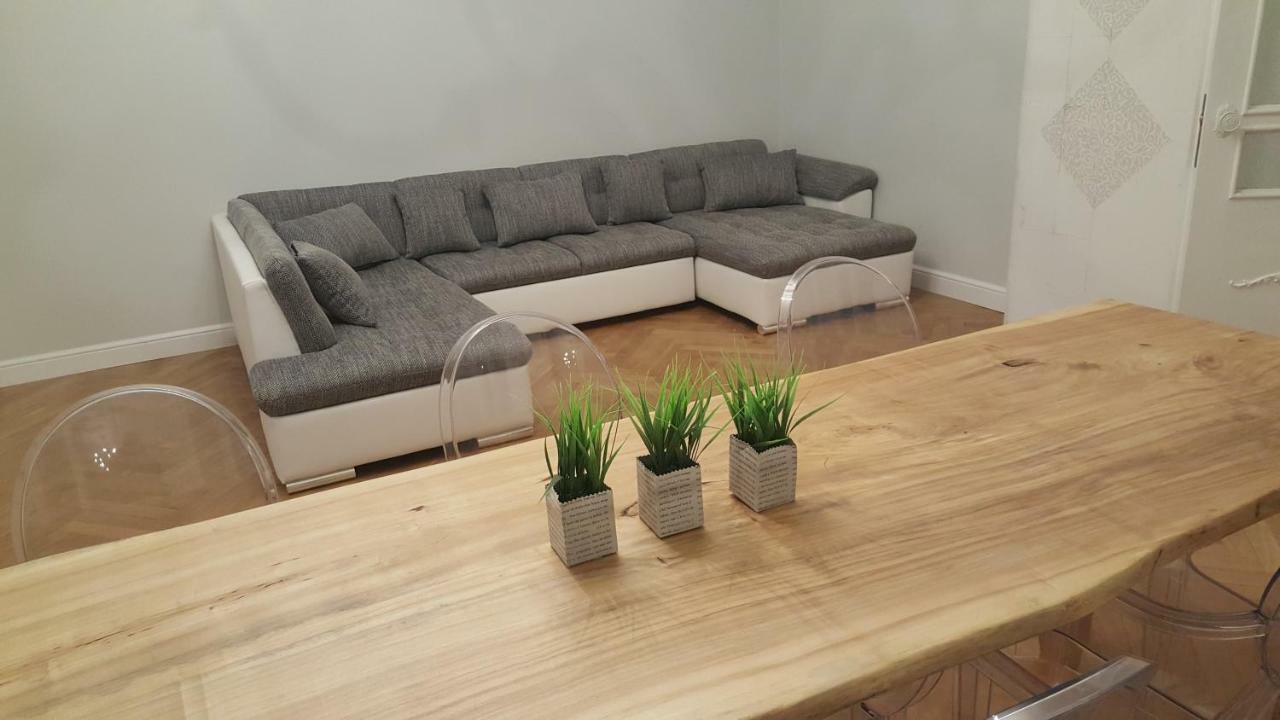 Modern History Apartment Tallin Exterior foto