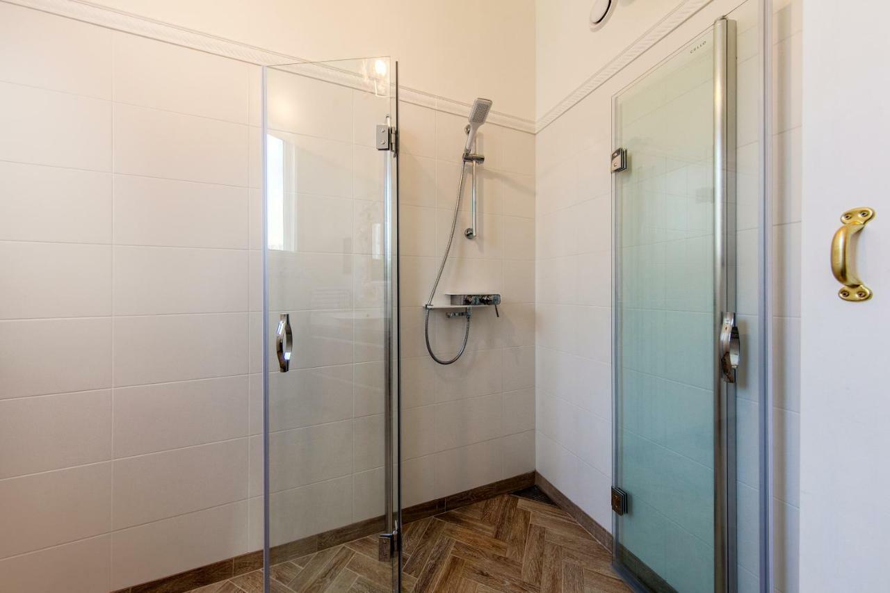 Modern History Apartment Tallin Exterior foto