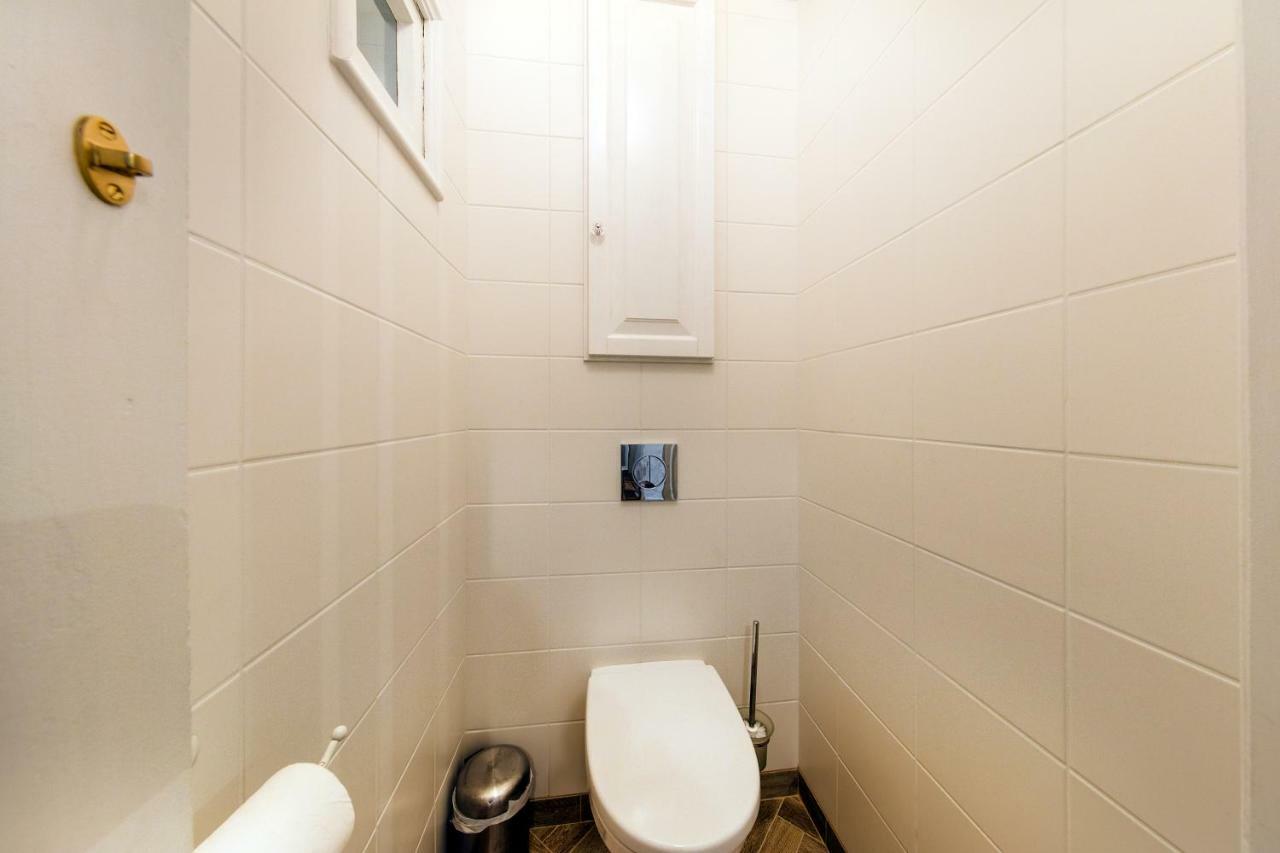 Modern History Apartment Tallin Exterior foto