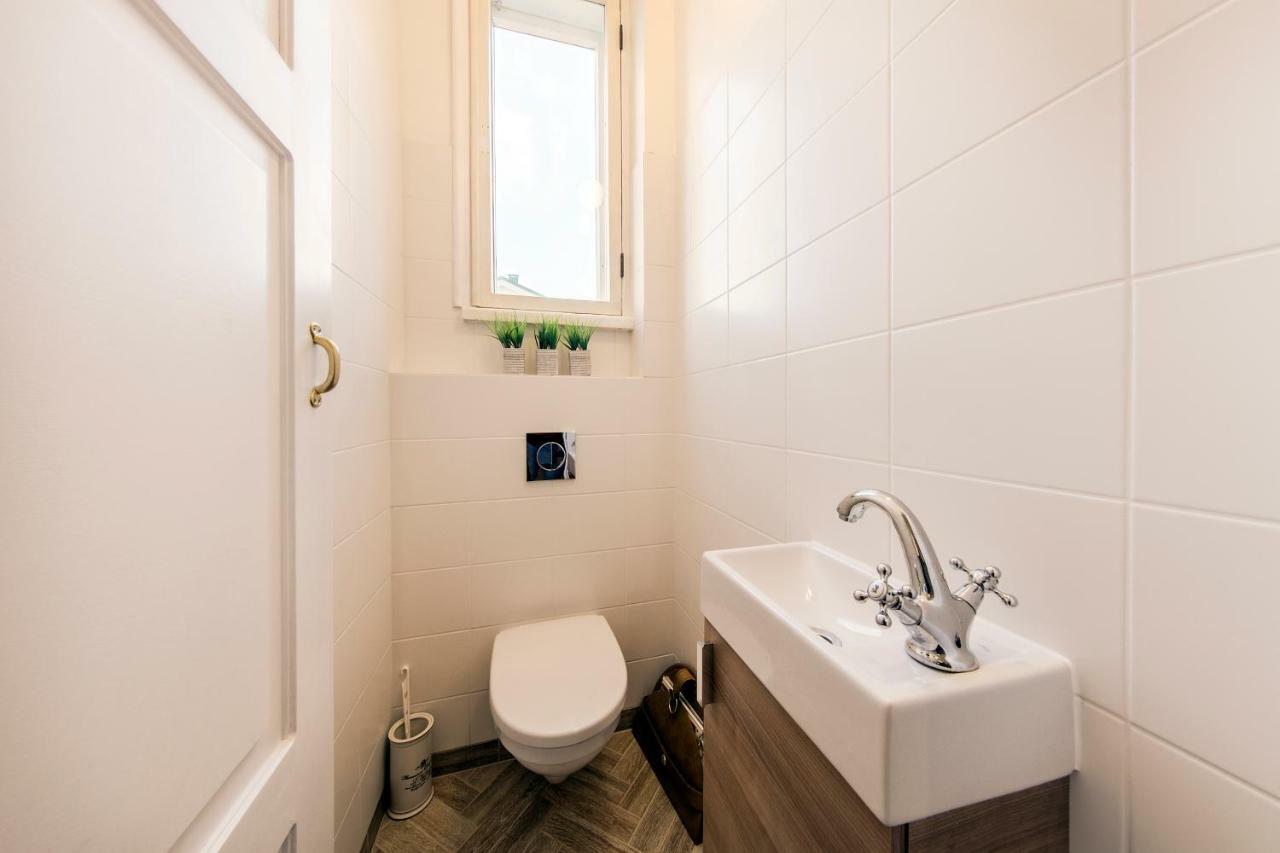 Modern History Apartment Tallin Exterior foto